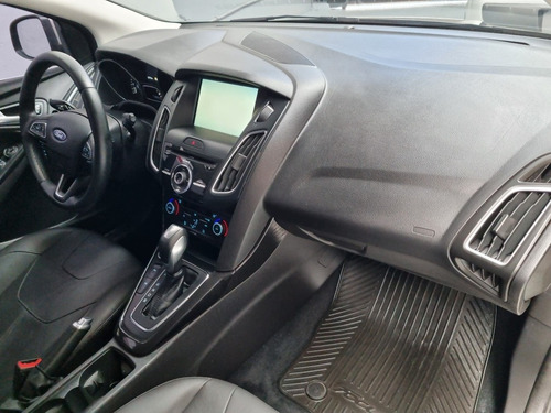 Ford Focus Iii 2.0 Titanium At6 2016