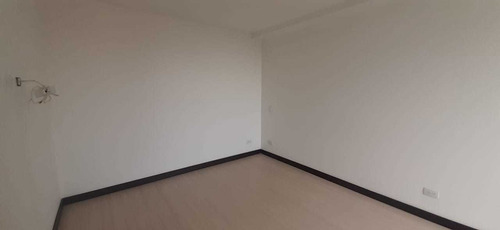 Apartamento En Venta Loma Del Esmeraldal Envigado