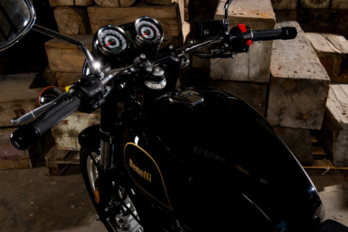 Benelli Imperiale 400 Abs Riccia Motos Marzo