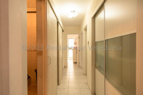 Imagen 2 de 16 de Apartamento En Venta Mls #22-23371- Laura Colarusso