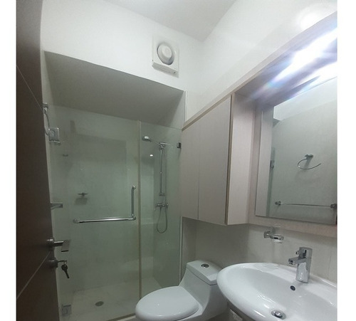 Imagen 19 de 22 de En Venta Bello Apartamento En Resd Chelsea Court El Parral