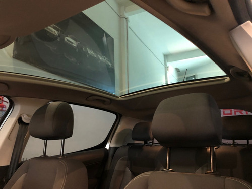 Imagen 8 de 9 de Peugeot 308 Allure 1.6 Hdi 2021
