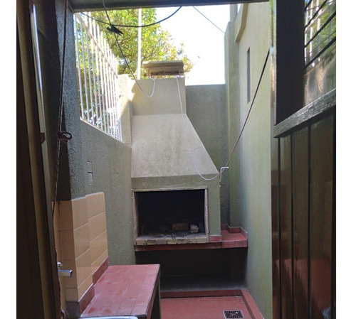 Imagen 14 de 17 de Duplex 200m Del Mar. Parque 300m. 2 Dormitorios. 2 Baños. Parrilla. Alarma. Amueblado. Espacio Auto. Dueño Directo.