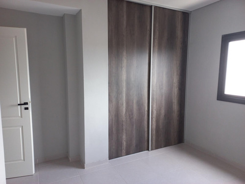 Departamento En Alquiler 2amb Con Balcón