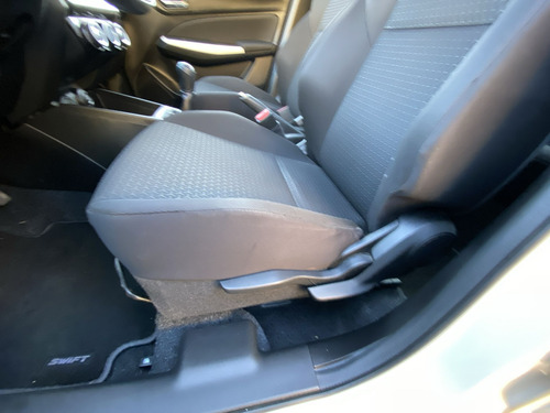 Suzuki Swift Smart Skcz20