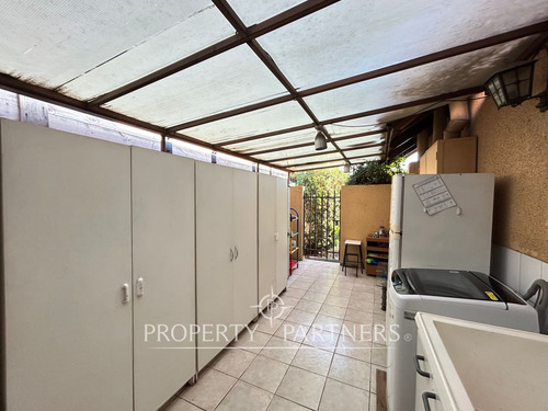 Encantadora Casa En Sector Más Exclusivo Del Carme...