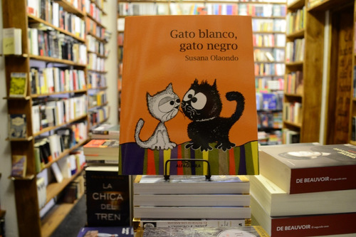 Gato Blanco, Gato Negro. Susana Olaondo. 