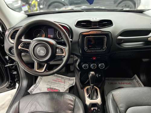Imagem 4 de 7 de Jeep Renegade 2016 1.8 Sport Flex Aut. 5p