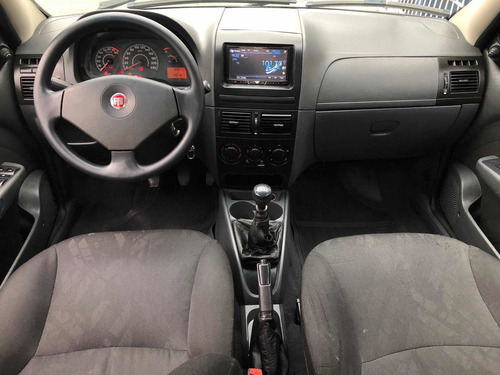 Fiat Siena 1.4 El Flex 4p 2011
