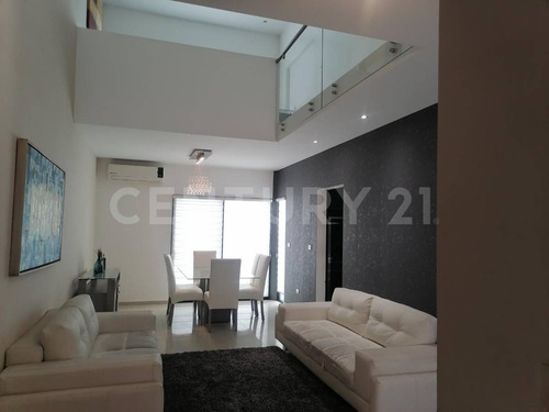 Casa En Renta En Col. La Encomienda En Escobedo Nuevo Leon