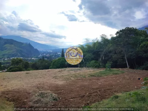 Lote Totalmente Plano A 2 Minutos De La Autopista