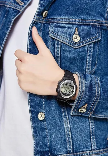 Casio w756 top