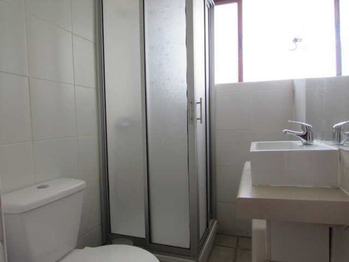 Cauquenes, Local Comercial 272 M2 (72923)
