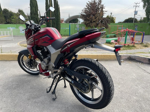 Motocicleta Vento Storm 250