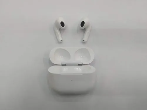 Auriculares AirPods Generación 3 A2566 Bluetooth 5.0 (Usado)