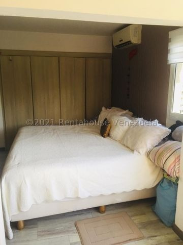 Imagen 4 de 15 de Apartamento En Venta Urb. Santa Fe Sur Rah Los Samanes 22-10868