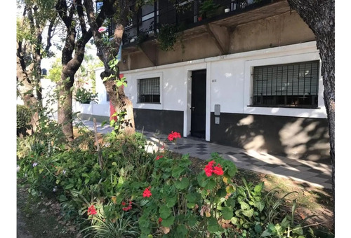 Venta Casa 2 Dormitorios Al Frente En Belgrano