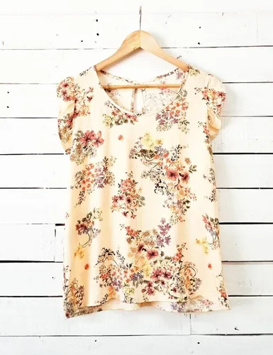 Blusas de 2024 mujer con volados