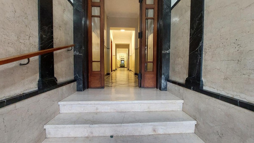 Imagen 20 de 20 de Venta De Apartamento De 5 Dormitorios En Centro