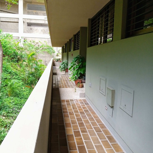 Imagen 20 de 21 de Vendo Apto 83m2 2h/2b/1p/ Colinas De Bello Monte. 3127