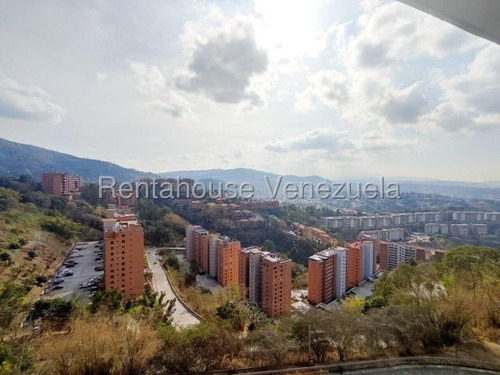 Se Alquila Estupendo Apto En Colinas De La Tahona Cod 25-18273 Rex