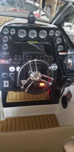 Imagem 4 de 10 de Focker 330 B E 2021 2 X Mercruiser 250 Hp 28 Hrs. Gas.