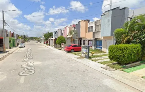 Casa De Recuperacion Bancaria En Calle Mariano Matamoros Sm 215, Cancún. _jcbb5