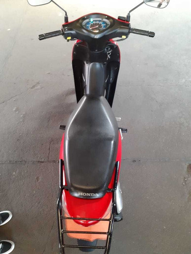 Imagen 16 de 18 de Honda Biz 125