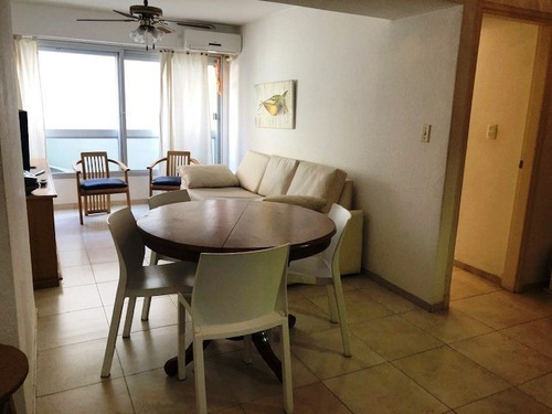 Imagen 2 de 9 de Id: 787 Venta, Península, 1 Dormitorio Y 1/2, 2 Baños, Garaje.