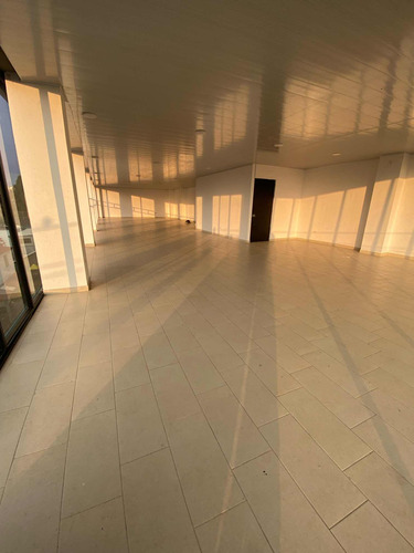Arriendo Locales Suba Pinar 256 Metros Por Piso