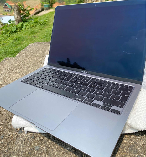 Macbook Air M1 8g 256 Gb Disco Duro