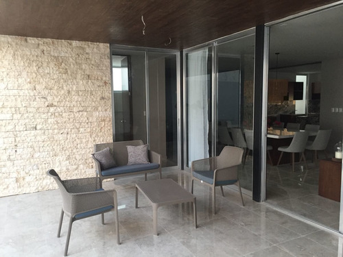 Imagen 10 de 30 de Casa Con Alberca En Venta Dentro De Privada En Xcanatún Zona