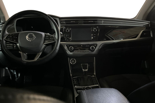 SsangYong Korando 1.5 LIMITED 6AB AT