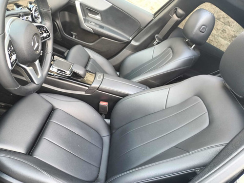 Imagen 15 de 15 de Excelente Mercedes Benz A 200 Sedan Progresive 2020 Negro