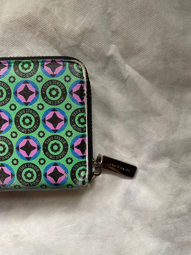 Billetera Jackie Monogram Usada , Desgaste Del Color Verde Musgo Floreado (Usado)