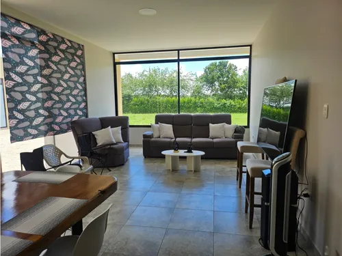 Se Vende Chalet Vía Barragán