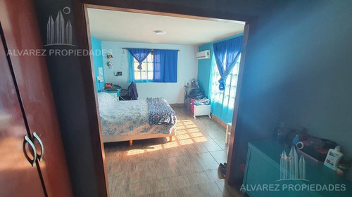Imagen 23 de 30 de Casa 4 Ambientes Venta Ituzaingo