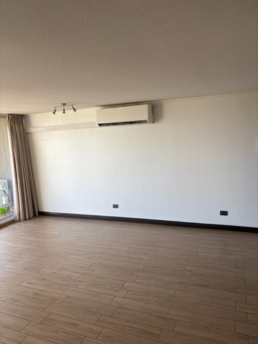 Departamento En Av. Las Condes Cerca De Clinica Las Condes