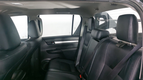 Toyota Hilux 2.8 DOBLE CABINA DSL (D-CAB DIESEL AT)