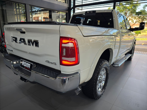 RAM Ram 2500 6.7 Laramie Cab. Dupla 4x4 Aut. 4p