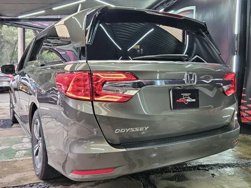 Honda Odyssey 5p Touring V6/3.5 Aut