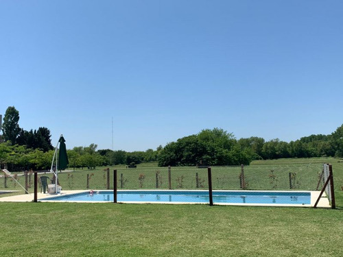 Casa En Venta En Buenos Aires Golf