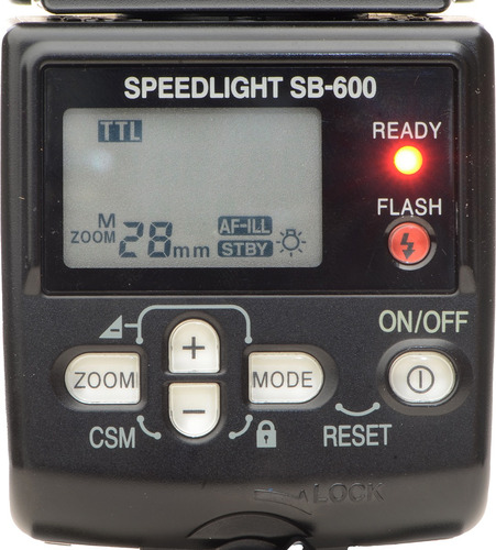 Flash Nikon Sb600 Com Case (Usado)