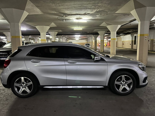 Imagen 4 de 19 de Mercedes Benz Gla 250 Amg Line