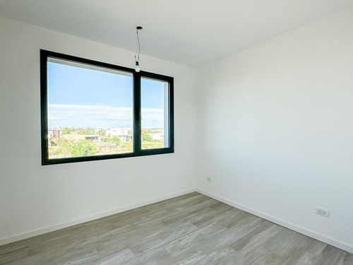 Imagen 28 de 30 de Casa En Venta De 4 Dormitorios, A Estrenar En Barrio Los Ceibos, Puertos Del Lago