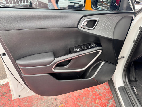 Kia Soul 1.6 Lx At