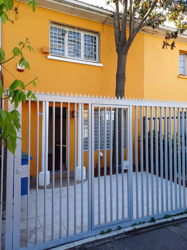 Casa Independencia 3d 2b Sólida 2 Pisos Pasaje Cerrado