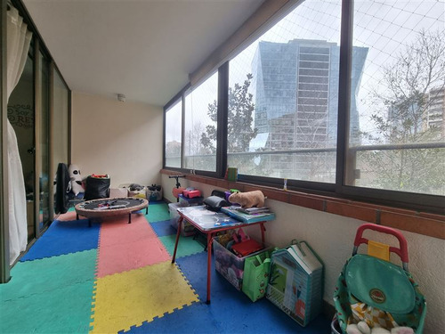 Departamento En Venta De 4 Dorm. En Las Condes