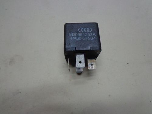 Vendo Relay 373 De Audi, Skoda, Volskwagen, # 8d0951253a