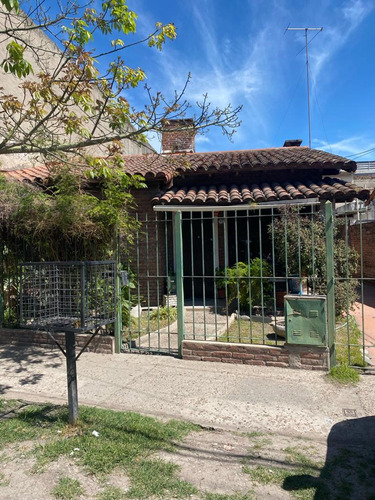 Casa En Venta En Panamericana Y 202 Don Torcuato. 